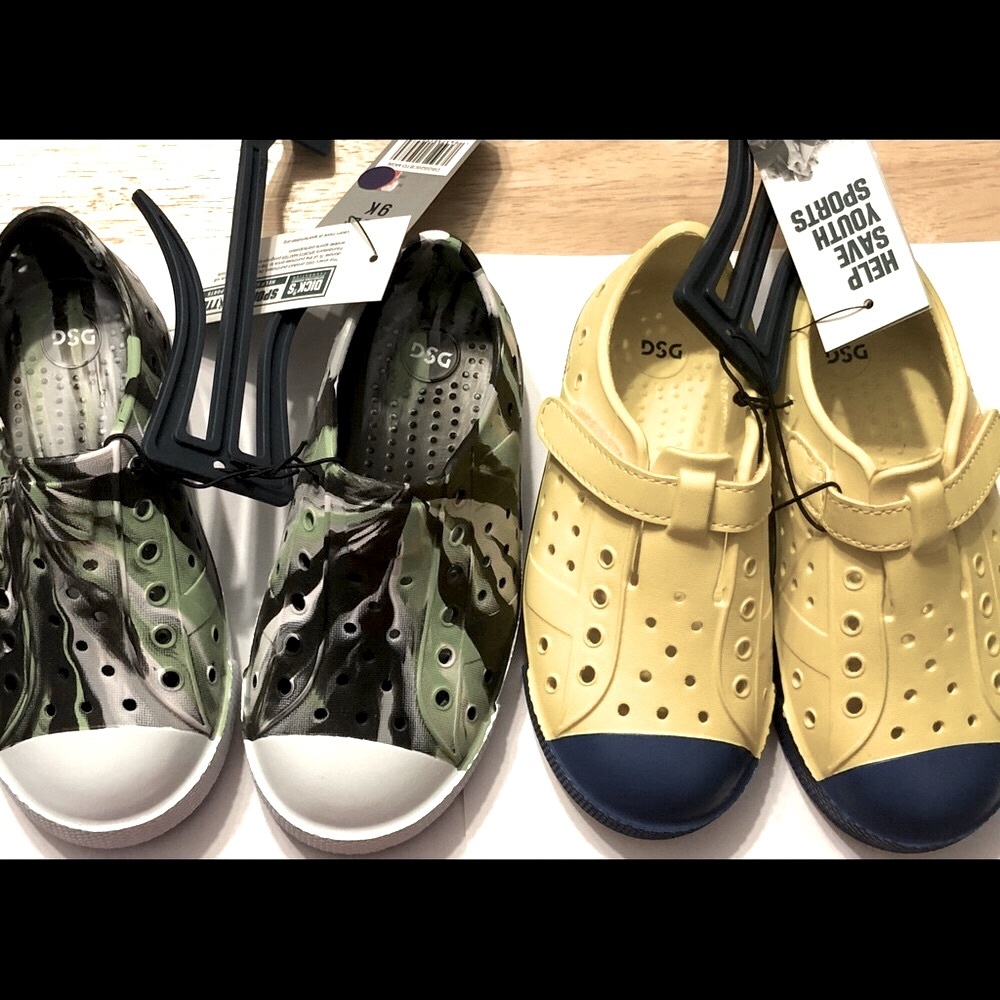 Boys sandals